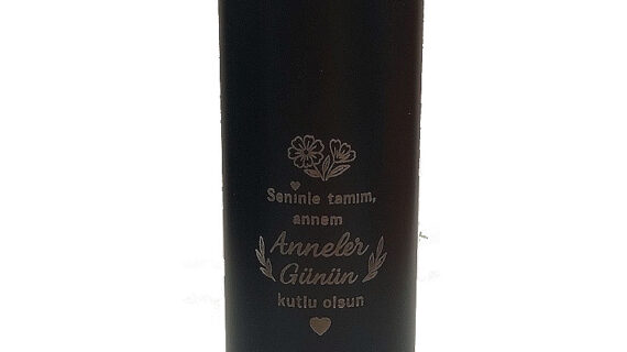 Sıcaklık Göstergeli Lazer İşlemeli Dijital Termos – 500 Ml